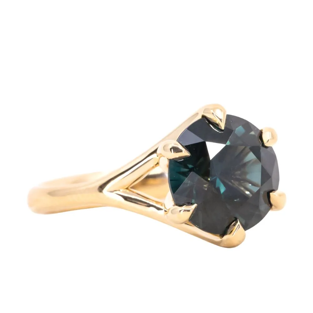 3.88ct Round Madagascar Color-Shifting Sapphire Six Prong Split Shank Solitaire in 18k Yellow Gold