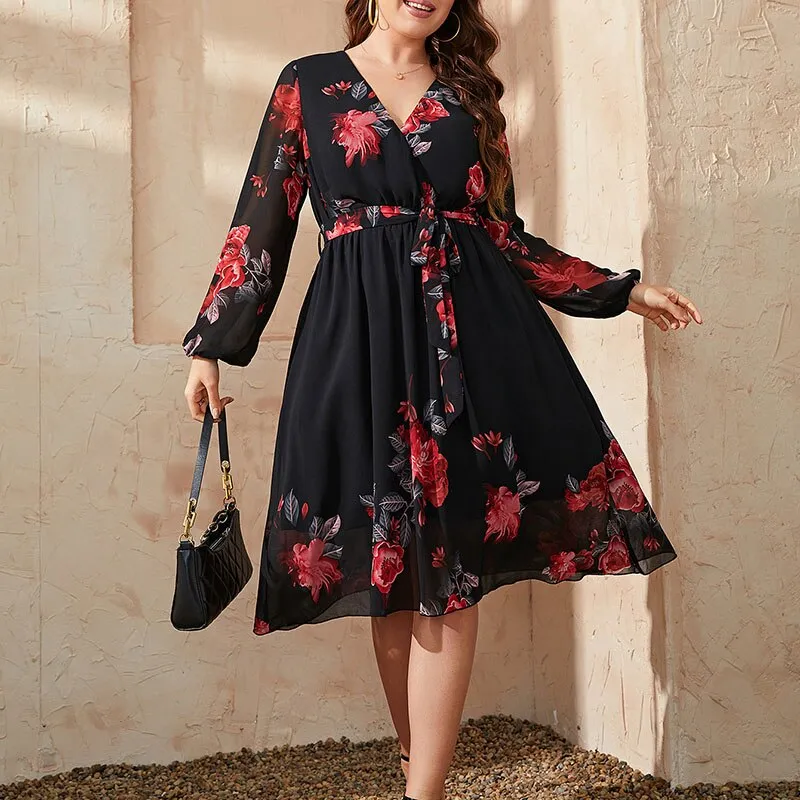 BerriesJam - 2024 Plus Size V Neck Long Sleeve Loose Floral Midi Dress