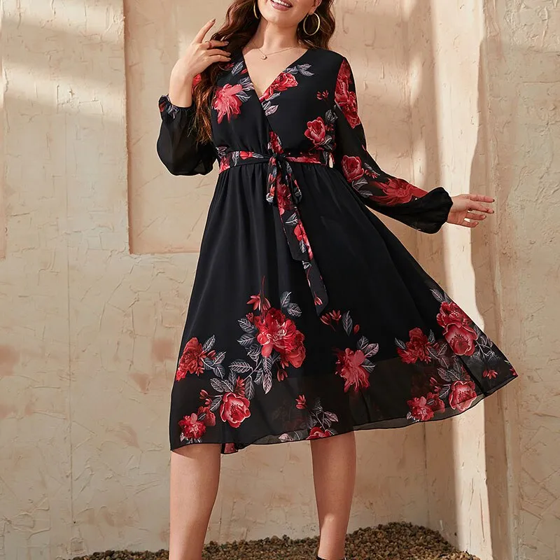 BerriesJam - 2024 Plus Size V Neck Long Sleeve Loose Floral Midi Dress