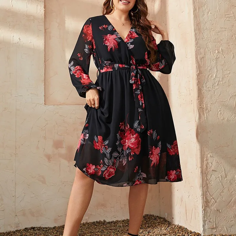 BerriesJam - 2024 Plus Size V Neck Long Sleeve Loose Floral Midi Dress