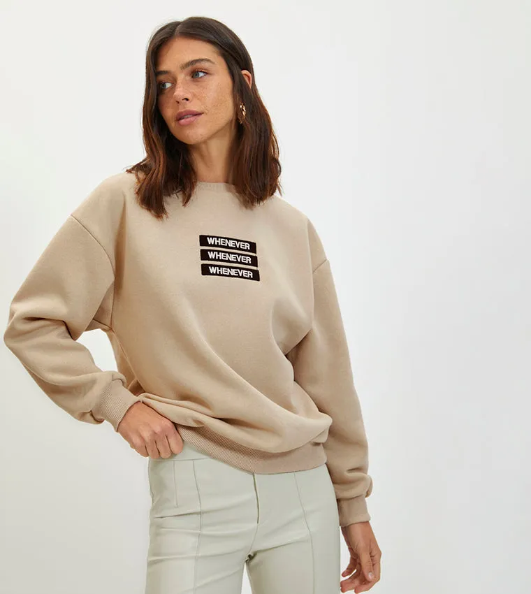 Crew Neck Knitted Sweatshirt - Trendyol