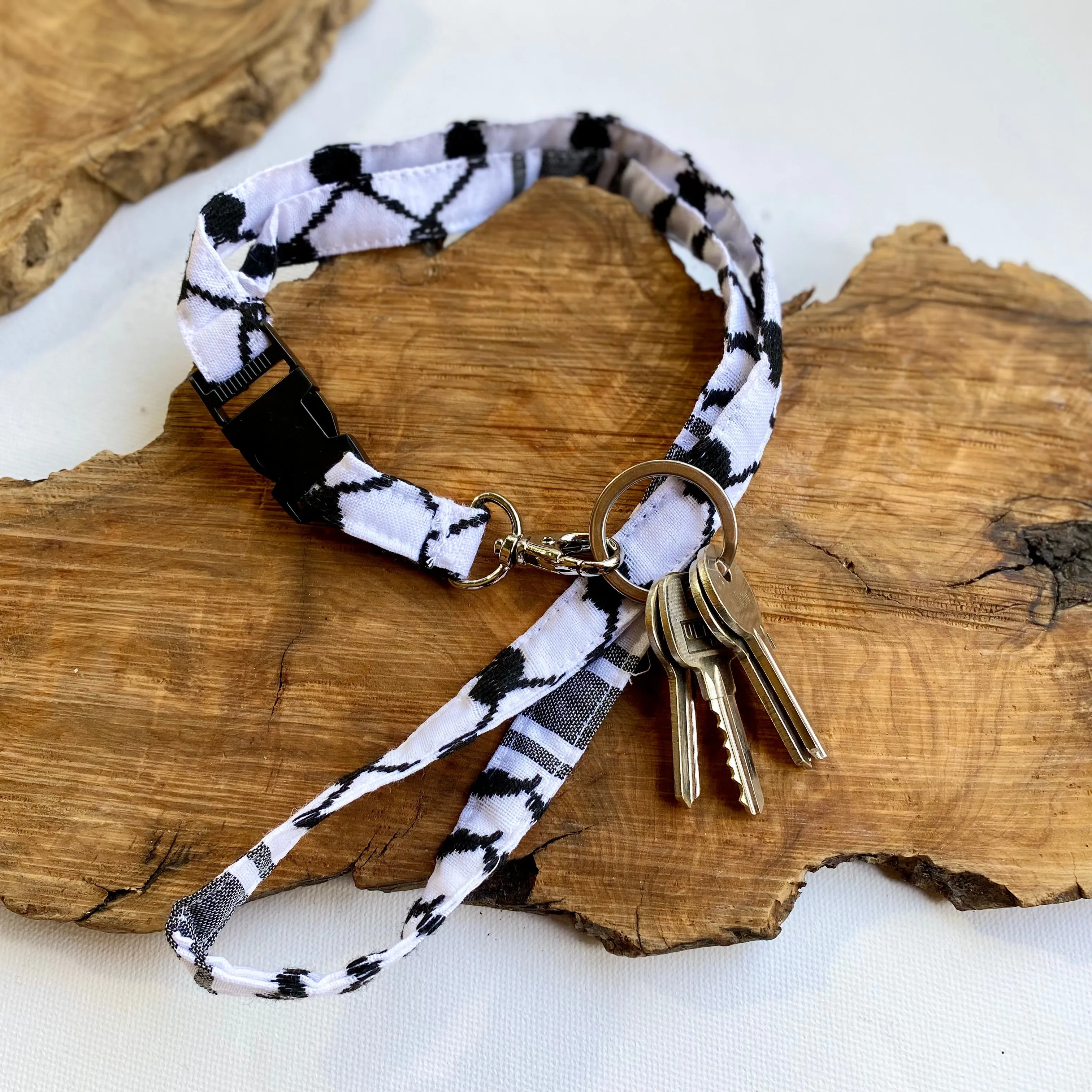 Keffiyeh Lanyard from Palestinian Traditional Keffiyeh Fabric