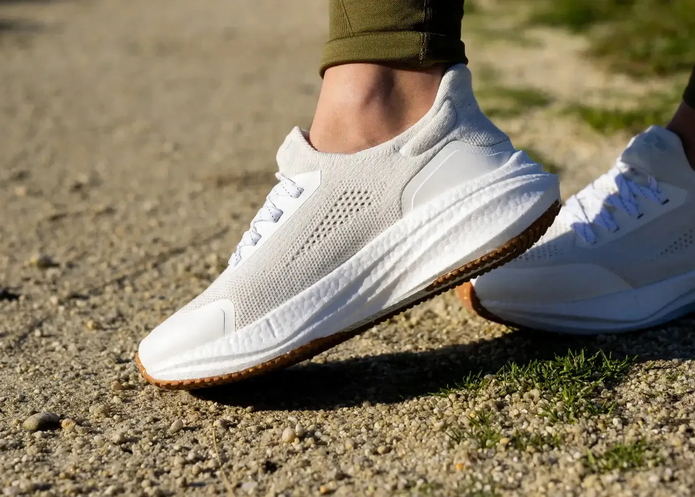 Runners for Women in Pearl White