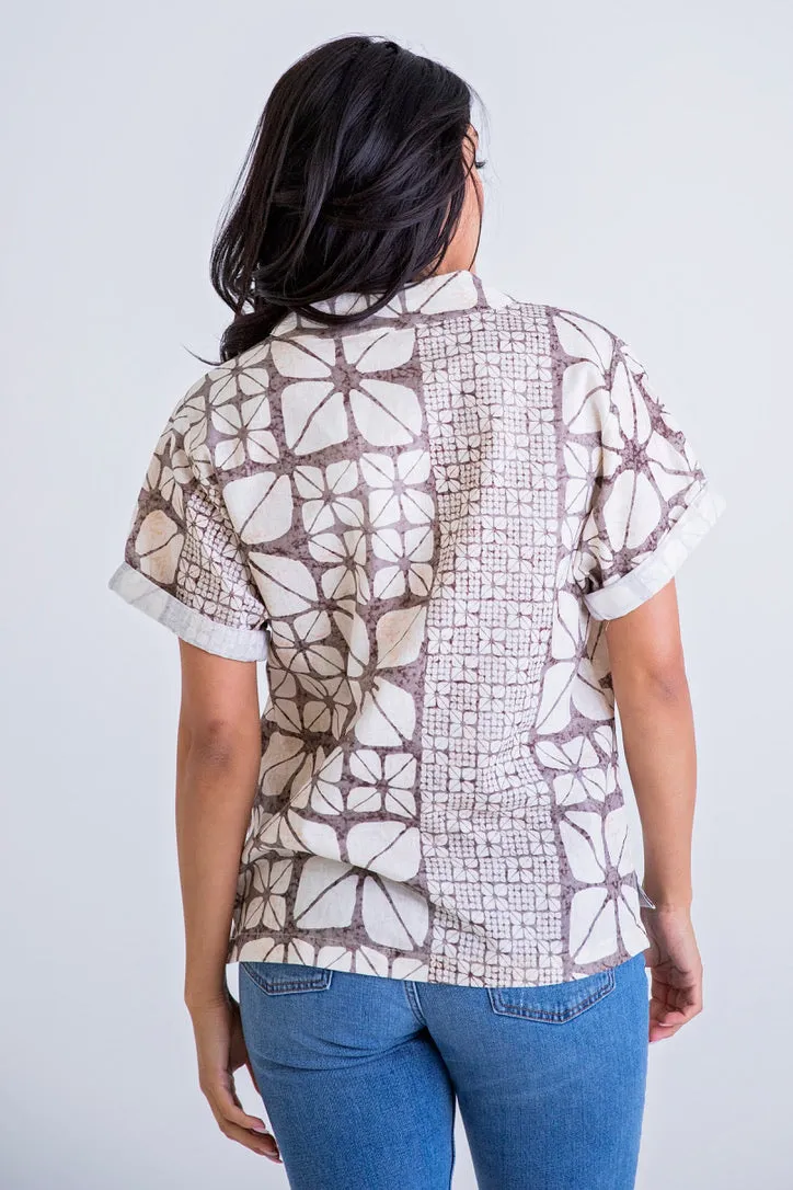 Safari Signature Vneck Top