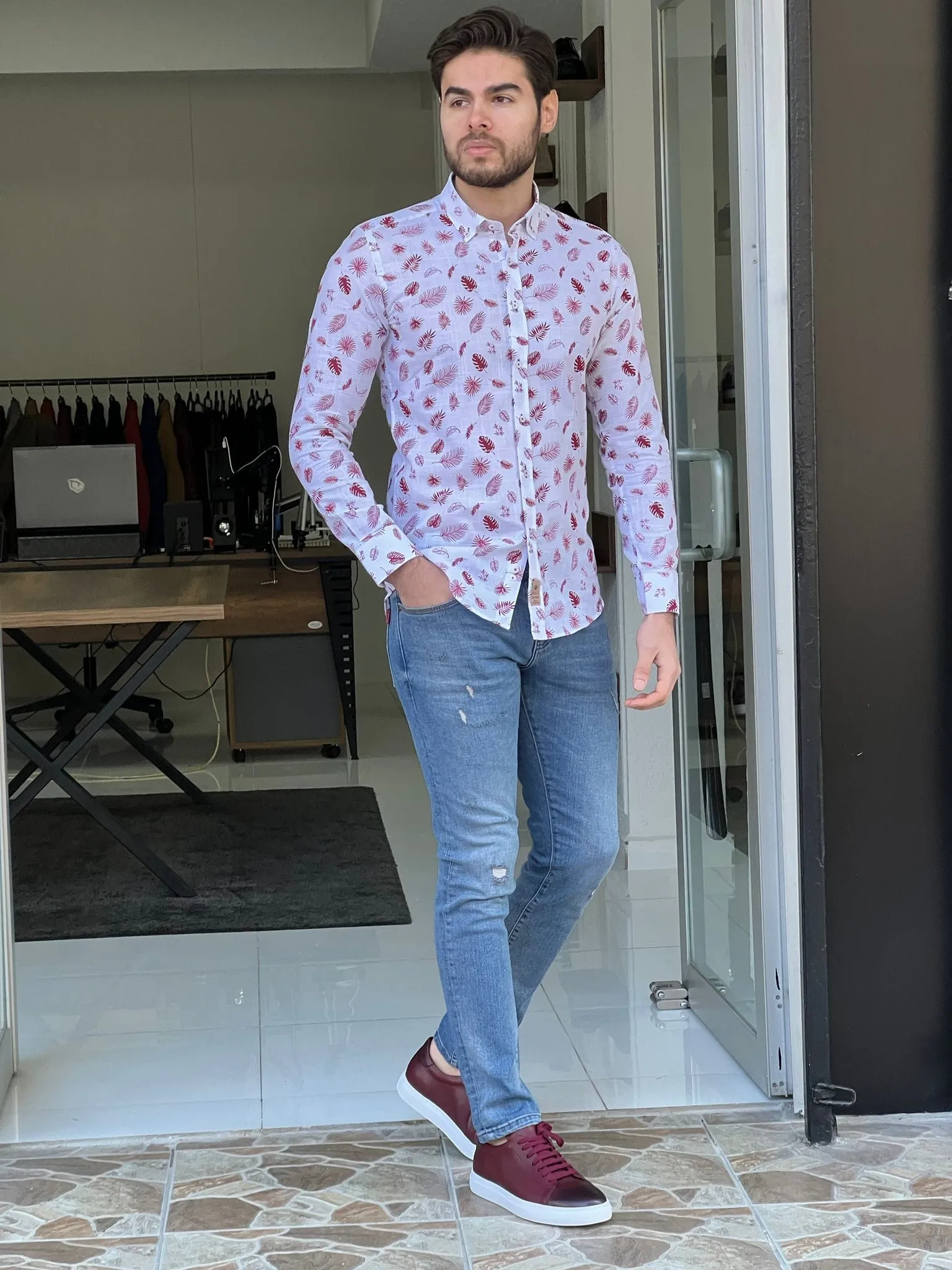 Slim Fit Leaf Pattern Claret-red Cotton Shirt